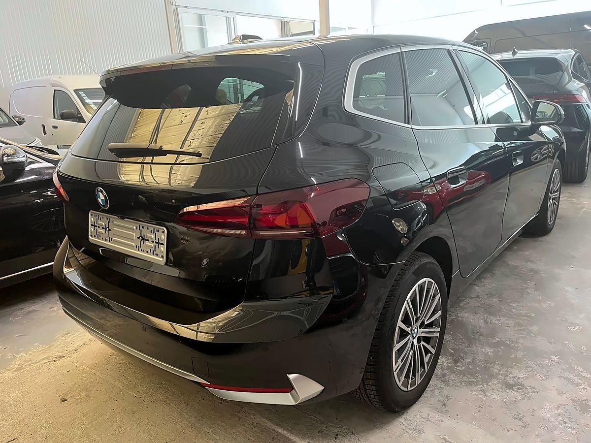 BMW 2 Reeks Active Tourer – foto 2 van 12